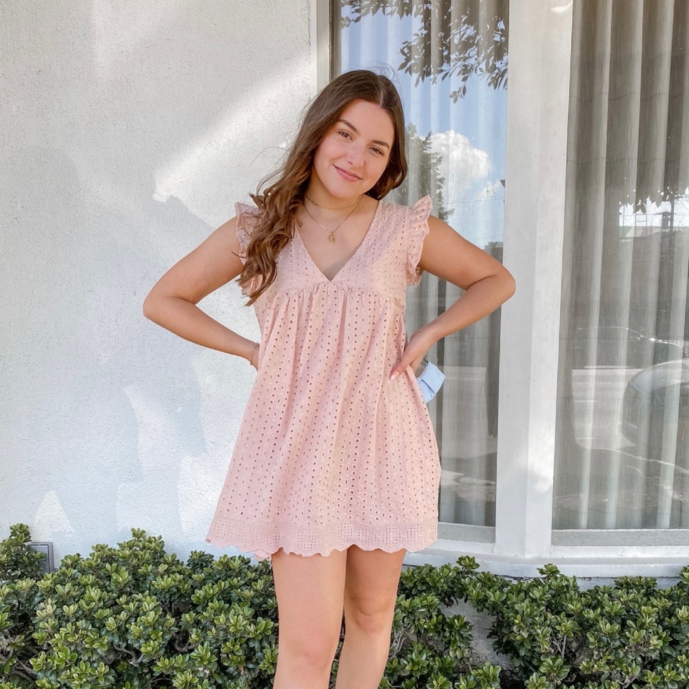 Peach Romper w Pockets